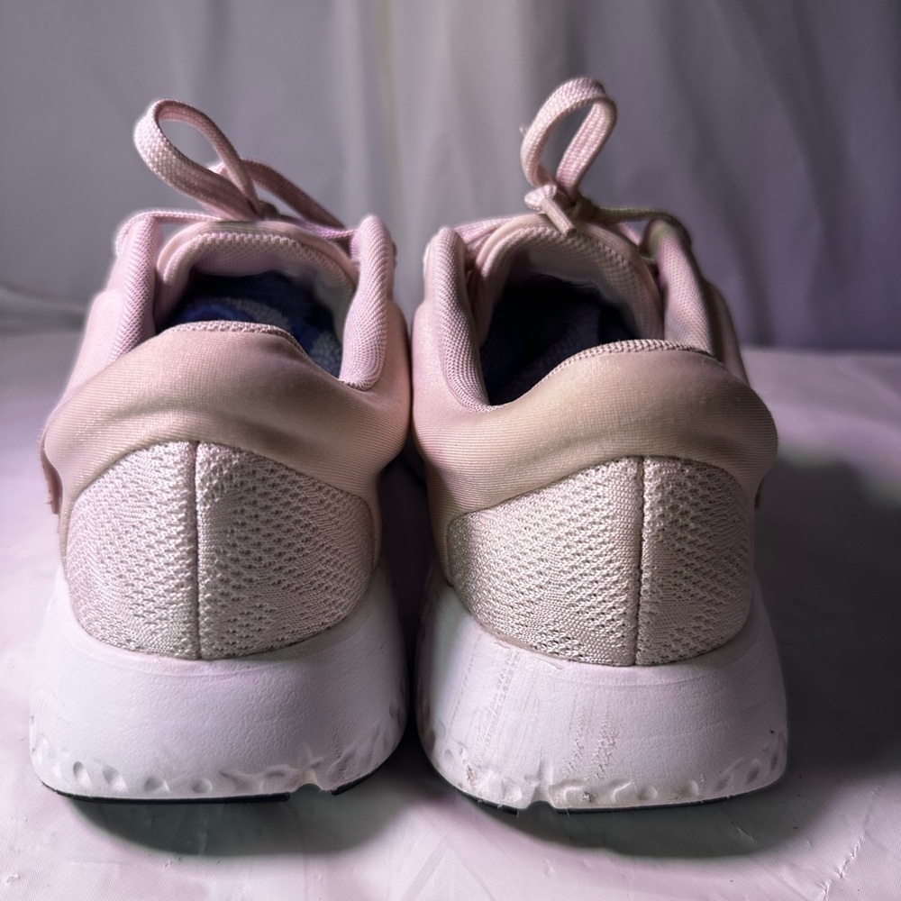 Nike Women's Light Pink Sneakers - Picture 9 of 11